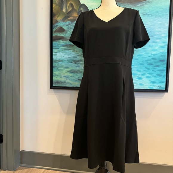 NWT Talbots East Travel Fit & Flair Dress - Picture 2 of 8